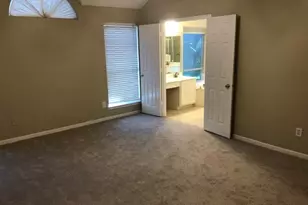 15403 Park Glen Dr, Sugar Land, TX 77498 - Photo 17