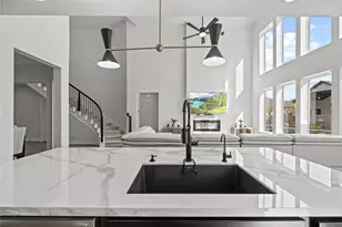 30155 Gold Finch Pl, Fulshear, TX 77441 - Photo 9