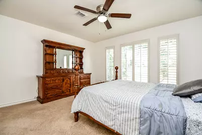 410 Kingfisher Drive, Sugar Land, TX 77478 - Photo 39