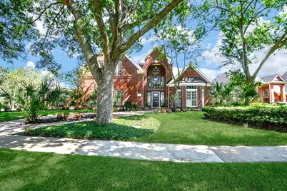 410 Kingfisher Drive, Sugar Land, TX 77478 - Photo 9