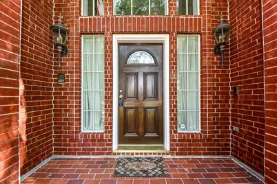 410 Kingfisher Drive, Sugar Land, TX 77478 - Photo 15