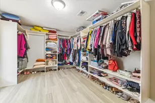 8039 Zimmermann Dr, Houston, TX 77088 - Photo 13