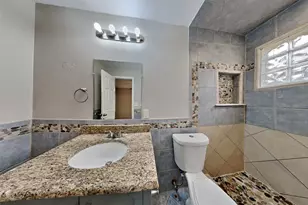 22306 Red River Dr, Katy, TX 77450 - Photo 9