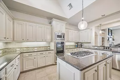 70 Shadow Creek Ridge Drive, Spring, TX 77389 - Photo 15