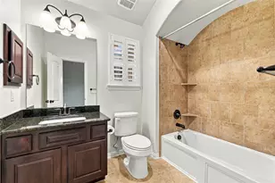7343 Meadowcroft Blvd, Sugar Land, TX 77479 - Photo 27