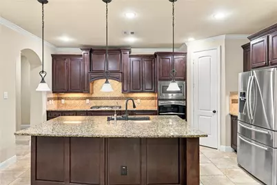 7343 Meadowcroft Boulevard, Sugar Land, TX 77479 - Photo 13