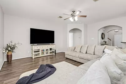 4704 Bella Court, Alvin, TX 77511 - Photo 15