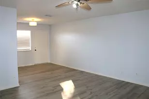 7 Manning Ln, Madisonville, TX 77864 - Photo 5