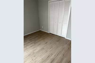 3055 SW Walnut Bend Lane #13, Houston, TX 77042 - Photo 3