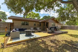 205 Klesel St, Schulenburg, TX 78956 - Photo 25