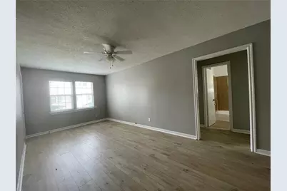 2411 Bastrop #4, Houston, TX 77004 - Photo 3