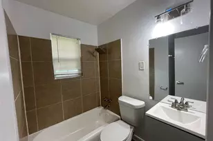 2411 Bastrop, Houston, TX 77004 - Photo 5