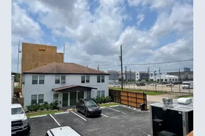 2411 Bastrop #4, Houston, TX 77004 - Photo 1