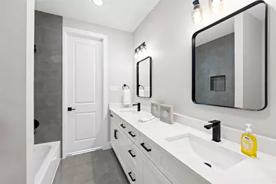 2614 Piemonte Avenue Cir, Spring, TX 77388 - Photo 5