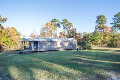 140 Lagoon Ct, Point Blank, TX 77364 - Photo 1