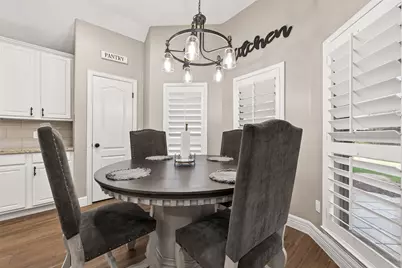 10834 White Oak Trace Court, Cypress, TX 77429 - Photo 9