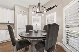 10834 White Oak Trace Ct, Cypress, TX 77429 - Photo 9