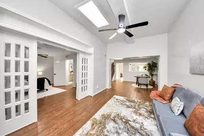 18209 Vinland Drive, Houston, TX 77058 - Photo 9