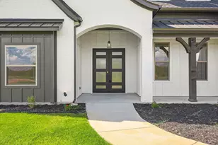 5009 Glenoaks Ct, Weatherford, TX 76088 - Photo 3