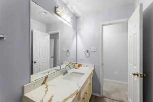 11745 Logan Ridge Dr, Houston, TX 77072 - Photo 17