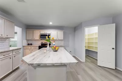 11745 Logan Ridge Drive, Houston, TX 77072 - Photo 11