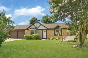 414 E Lambuth Ln, Deer Park, TX 77536 - Photo 3