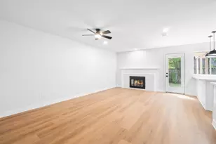 3 Still Corner Pl, The Woodlands, TX 77381 - Photo 7