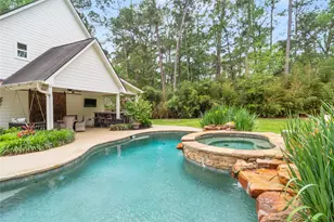 36 Wind River Dr, Conroe, TX 77384 - Photo 9