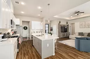 111 Fosters Branch Dr, Schulenburg, TX 78956 - Photo 11