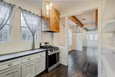 818 Wilkes Street, Houston, TX 77009 - Photo 9