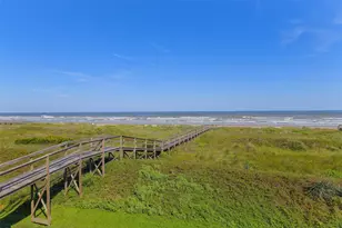 21011 W Sand Hill Dr, Galveston, TX 77554 - Photo 47
