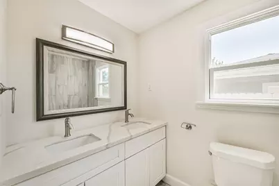 1014 49th Street, Galveston, TX 77551 - Photo 23