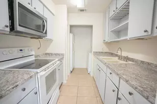 3632 Ocee St, Houston, TX 77063 - Photo 5