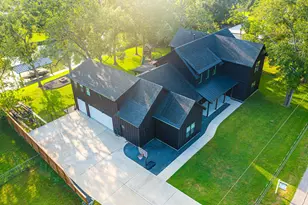 2901 Shady Ln, Webster, TX 77598 - Photo 49