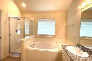 408 Cedar Point Dr, League City, TX 77573 - Photo 11