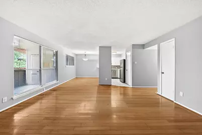 7714 Renwick Drive #23, Houston, TX 77081 - Photo 7