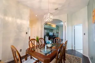 16039 Surrey Woods Dr, Friendswood, TX 77546 - Photo 11