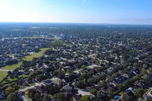 16039 Surrey Woods Dr, Friendswood, TX 77546 - Photo 21