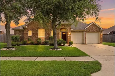 13615 Cotton Run, Mont Belvieu, TX 77523 - Photo 1
