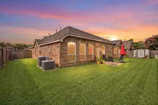 13615 Cotton Run, Mont Belvieu, TX 77523 - Photo 11