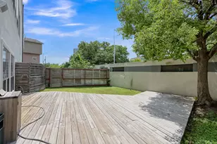1221 Missouri St, Houston, TX 77006 - Photo 37