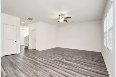 7802 Hightree Drive, Houston, TX 77049 - Photo 17