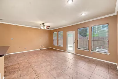 16551 Pentonshire Lane, Houston, TX 77090 - Photo 13