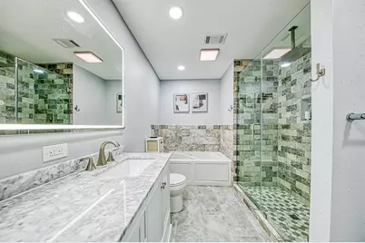11907 Hedgegate Drive, Houston, TX 77065 - Photo 11