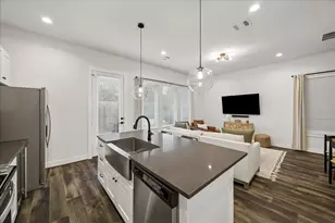 5709 White Magnolia St., Houston, TX 77091 - Photo 9