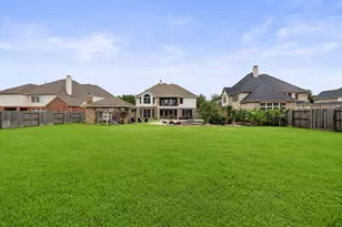26203 Ridgefield Park Ln, Cypress, TX 77433 - Photo 37