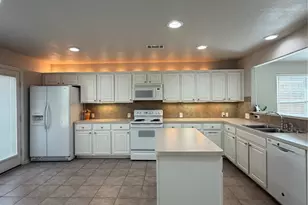 54 E Misty Dawn Dr, The Woodlands, TX 77385 - Photo 1