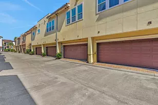 12 Tassia Ln, Pasadena, TX 77058 - Photo 37