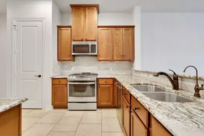 12 Tassia Lane, Pasadena, TX 77058 - Photo 7