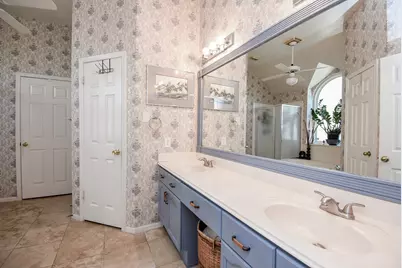 222 High Meadows Drive, Sugar Land, TX 77479 - Photo 25